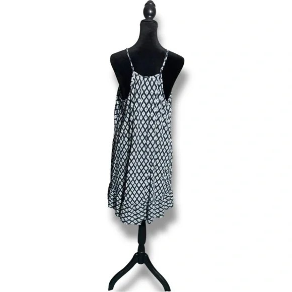 GAP Blue & White Floral Geometric Patterned Sleeveless Halter Style Beachy Dress - Picture 6 of 16